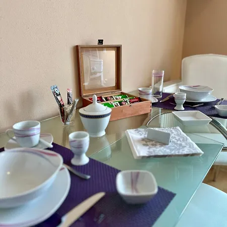 Fialka Lägenhet Rastislavice